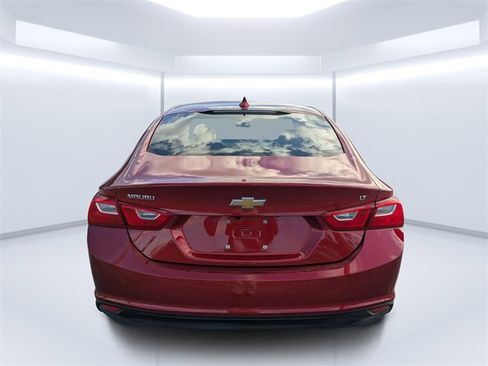 Used 2024 Chevrolet Malibu LT image 4