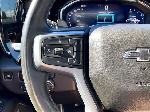 Used 2024 Chevrolet Silverado 1500 LT Trail Boss w/ Convenience Package II image 17