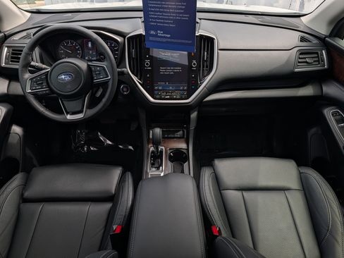 Used 2025 Subaru Ascent Touring AWD/4WD image 18