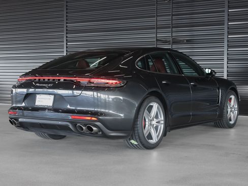 Used 2023 Porsche Panamera 4S AWD/4WD image 9