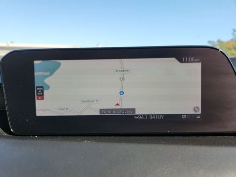 Used 2021 MAZDA MAZDA3 s image 29