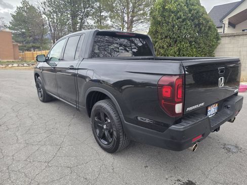 Used 2021 Honda Ridgeline Black Edition image 3