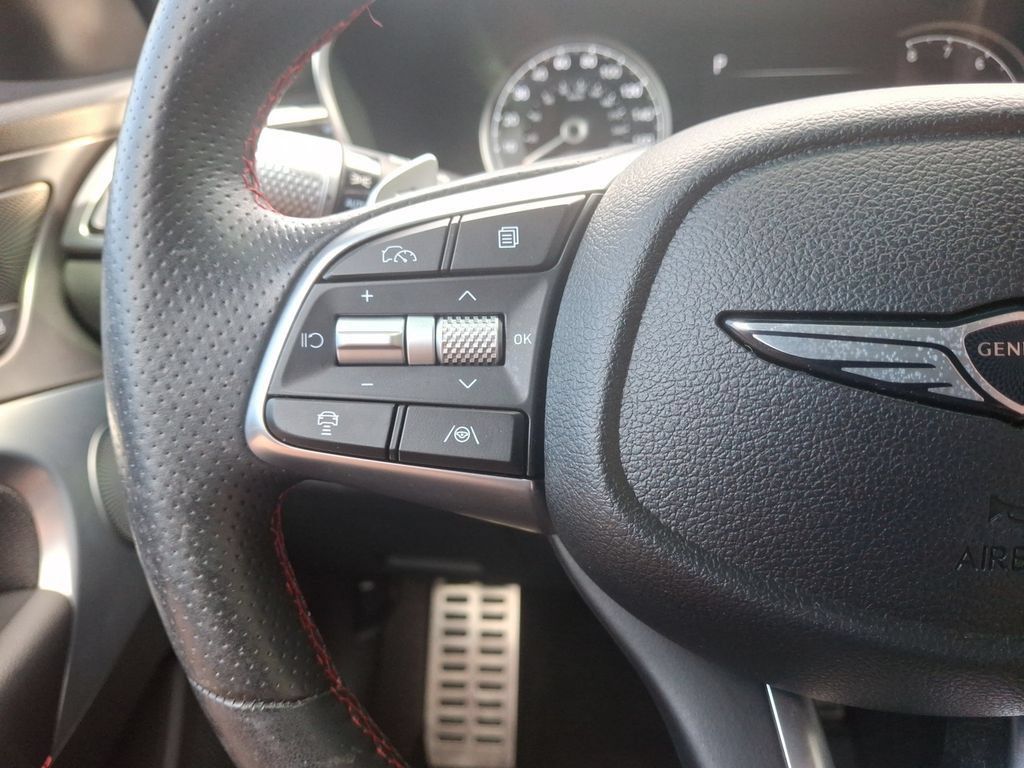 Used 2024 Genesis G70 2.5T w/ Sport Prestige Package RWD image 17