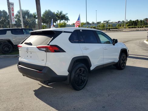 Used 2024 Toyota RAV4 LE image 5