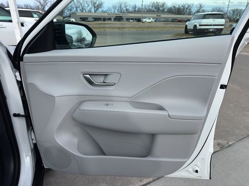 New 2026 Hyundai Kona SEL Premium image 29