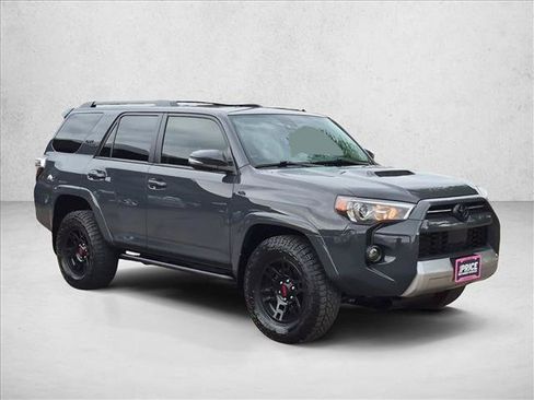 Used 2024 Toyota 4Runner TRD Off-Road Premium w/ Moonroof Package AWD/4WD image 3