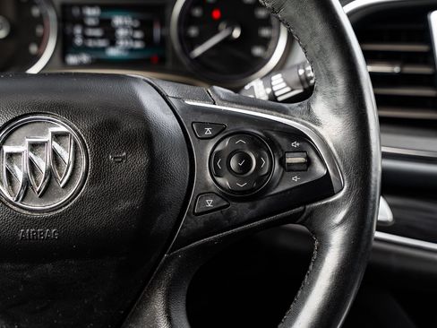 Used 2018 Buick Enclave Premium FWD image 26