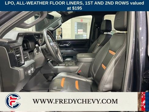 Certified 2024 GMC Sierra 2500 AT4 w/ Technology Package AWD/4WD image 11