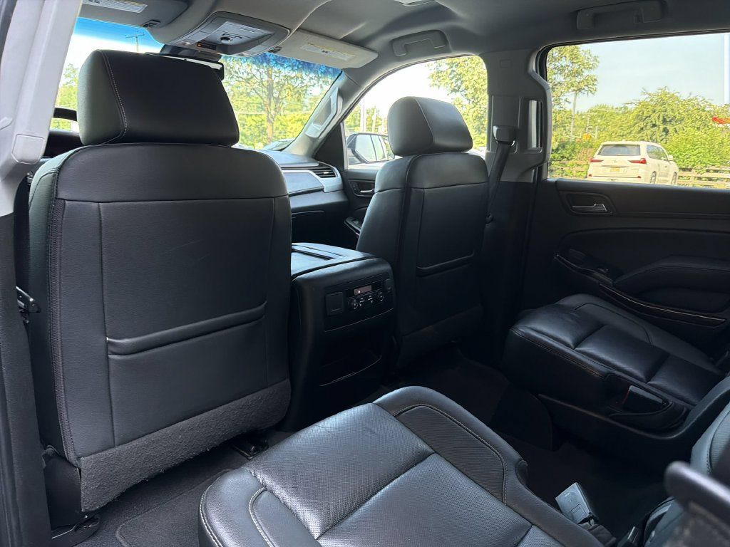 Used 2019 GMC Yukon SLT AWD/4WD image 24