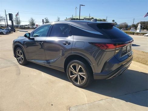 Used 2024 Lexus RX 350 FWD image 3