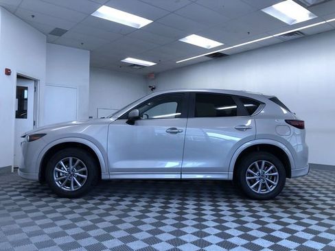 Used 2025 MAZDA CX-5 AWD 2.5 S w/ Preferred Package image 12