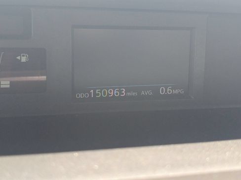 Used 2015 Toyota Prius V Three FWD image 19