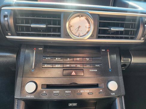 Used 2018 Lexus RC 350 F Sport image 19