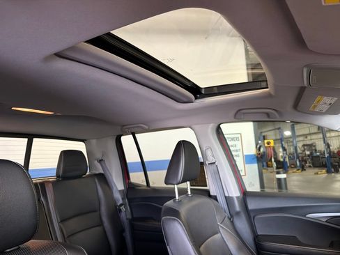 Certified 2023 Honda Ridgeline RTL-E image 36