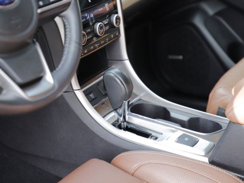 Used 2019 Subaru Ascent Touring w/ Popular Package #2A image 21