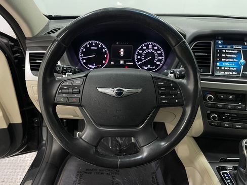 Used 2017 Genesis G80 3.8 w/ Option Group 03 image 22