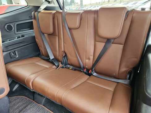 Used 2020 Subaru Ascent Touring w/ Popular Package #2A image 11