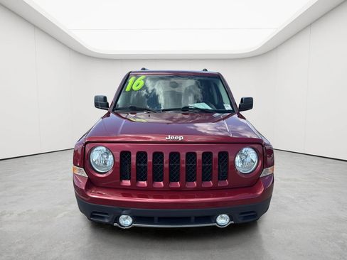 Used 2016 Jeep Patriot High Altitude FWD image 24