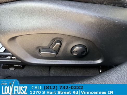 Used 2022 Jeep Compass Latitude image 13