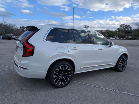 New 2026 Volvo XC90 T8 Ultra w/ Protection Package Premier AWD/4WD image 14