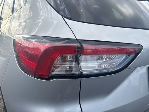 Used 2020 Ford Escape SE AWD/4WD image 10