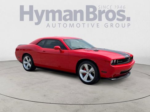 Used 2009 Dodge Challenger SRT8 image 1