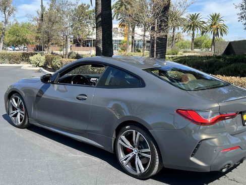 Used 2022 BMW 430i Coupe w/ M Sport Package RWD image 37