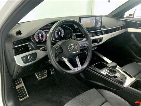 Used 2022 Audi A4 2.0T Premium Plus AWD/4WD image 2