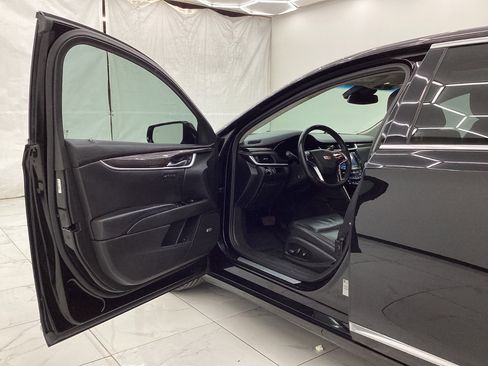 Used 2016 Cadillac XTS Luxury w/ Driver Awareness Package image 15