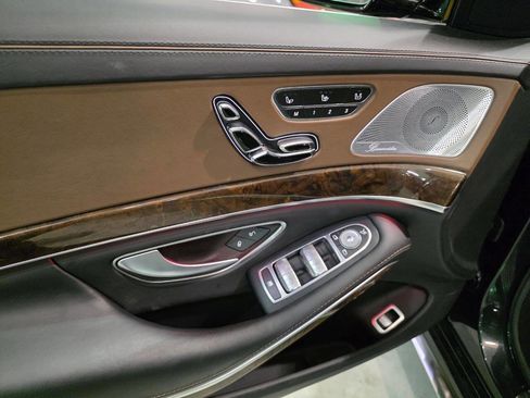 Used 2014 Mercedes-Benz S 63 AMG 4MATIC Sedan w/ Rear Seat Package image 71