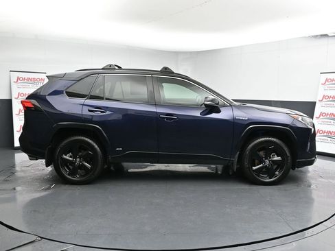 Used 2021 Toyota RAV4 XSE image 9