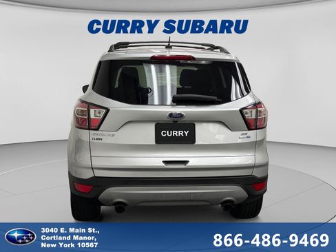 Used 2017 Ford Escape SE w/ Equipment Group 201A AWD/4WD image 4
