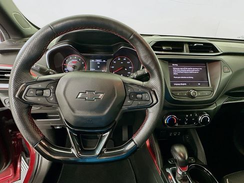 Used 2022 Chevrolet TrailBlazer RS image 11