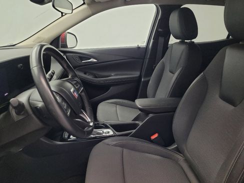 Used 2024 Buick Encore GX Preferred FWD image 17