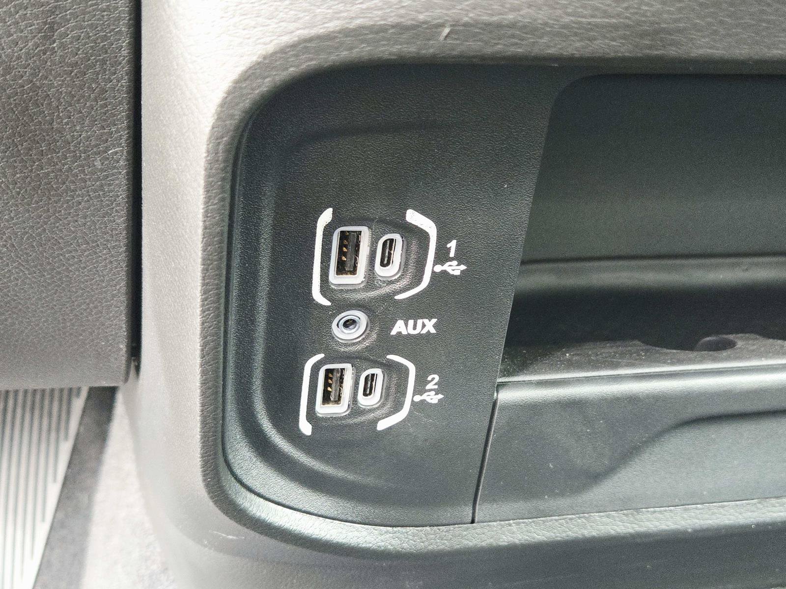 Used 2026 RAM 2500 Big Horn AWD/4WD image 34