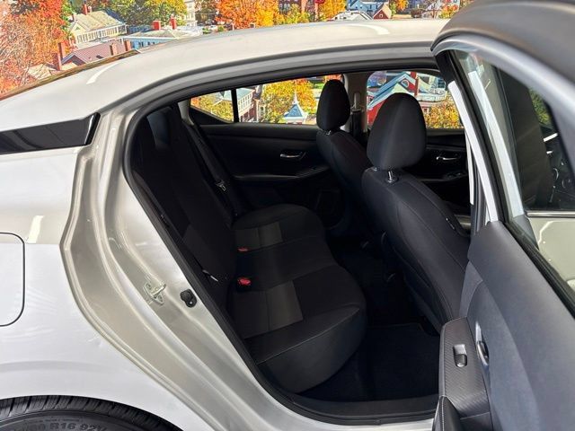 Used 2023 Nissan Sentra SV FWD image 45