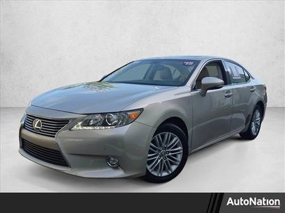 Used 2015 Lexus ES 350 w/ Luxury Package