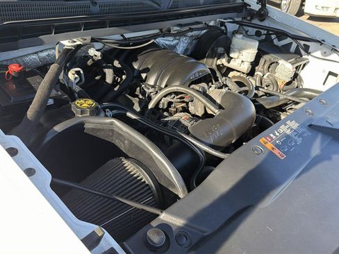 Used 2018 Chevrolet Silverado 1500 LTZ w/ Sport Package AWD/4WD image 37