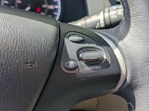 Used 2019 INFINITI QX60 Pure image 17