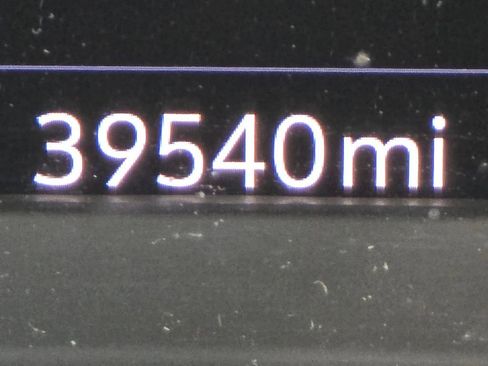 Used 2021 Cadillac XT4 Sport image 18