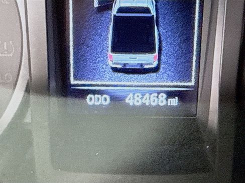 Used 2022 Toyota Tacoma SR image 16