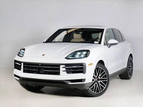 New 2026 Porsche Cayenne AWD/4WD image 1