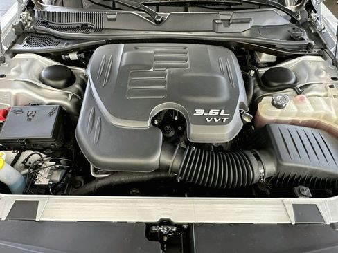 Used 2022 Dodge Challenger GT RWD image 30