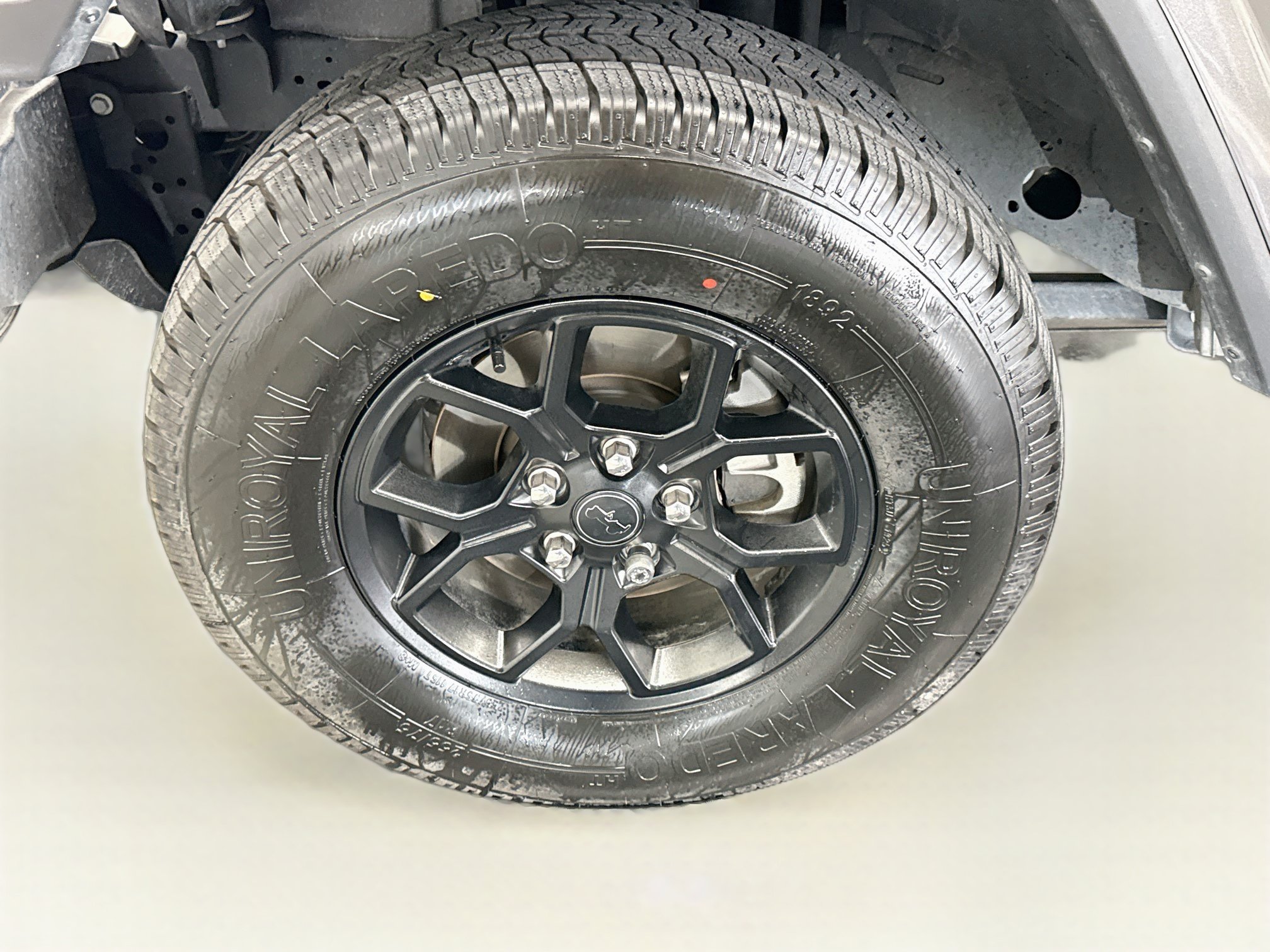 Used 2025 Jeep Gladiator Sport AWD/4WD image 11