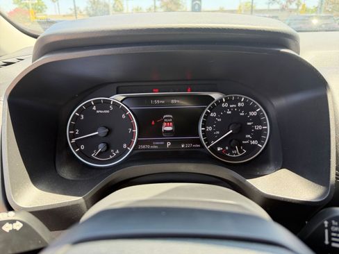 Used 2025 Nissan Rogue SV FWD image 42