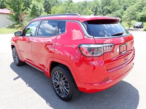 Certified 2022 Jeep Compass High Altitude image 3