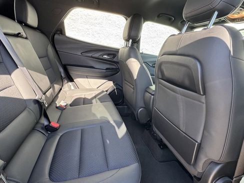 Used 2022 Chevrolet TrailBlazer RS w/ Convenience Package image 6