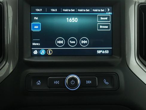 Used 2019 Chevrolet Silverado 1500 Custom Trail Boss w/ Custom Convenience Package AWD/4WD image 33