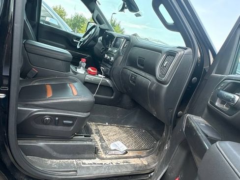 Used 2023 GMC Sierra 3500 AT4 w/ AT4 Premium Plus Package AWD/4WD image 12