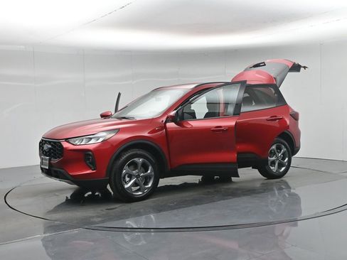 Used 2025 Ford Escape ST-Line Select image 35